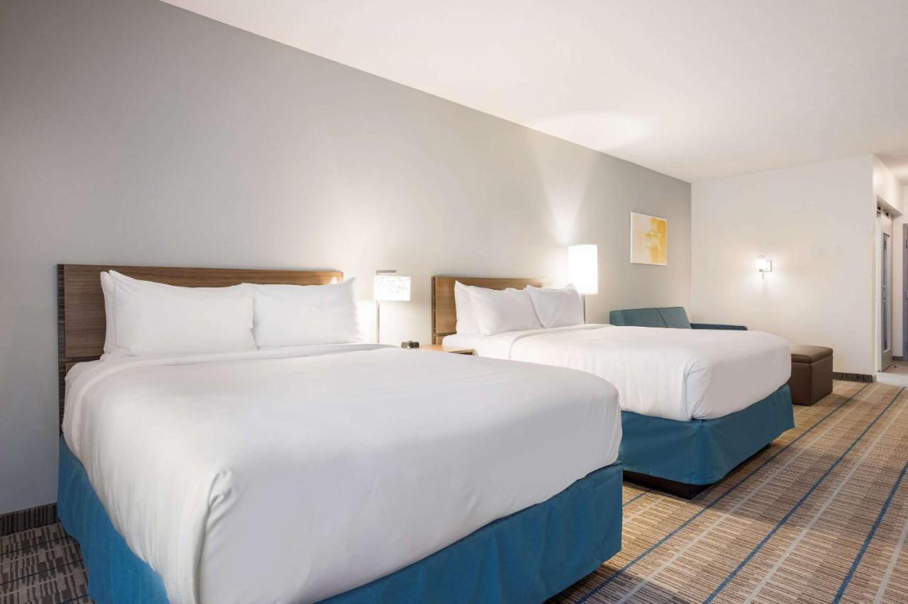 Mainstay Suites Gaylord Buitenkant foto